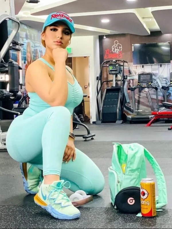 escort service in haldwani